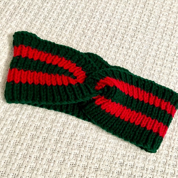 HandKnit Winter twisted Headband Red and Green Striped Size M/L warm ears - Picture 7 of 7